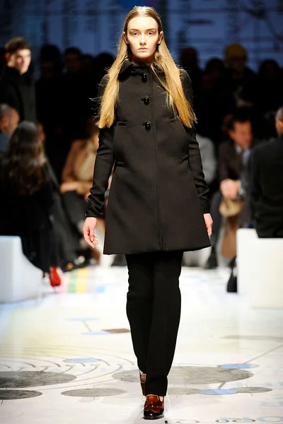 Look 43